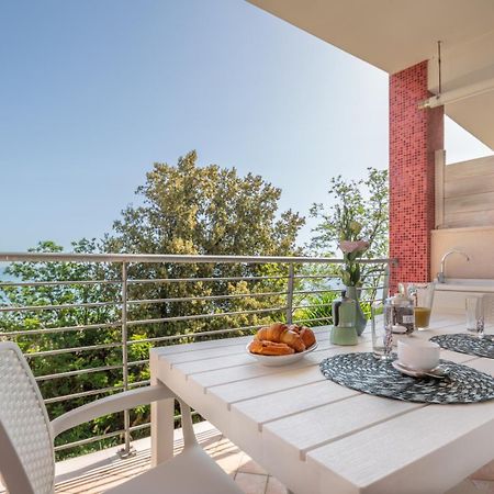 Abruzzodamare Amazing Apartments With Romantic Sea View Франкавила ал Маре Екстериор снимка