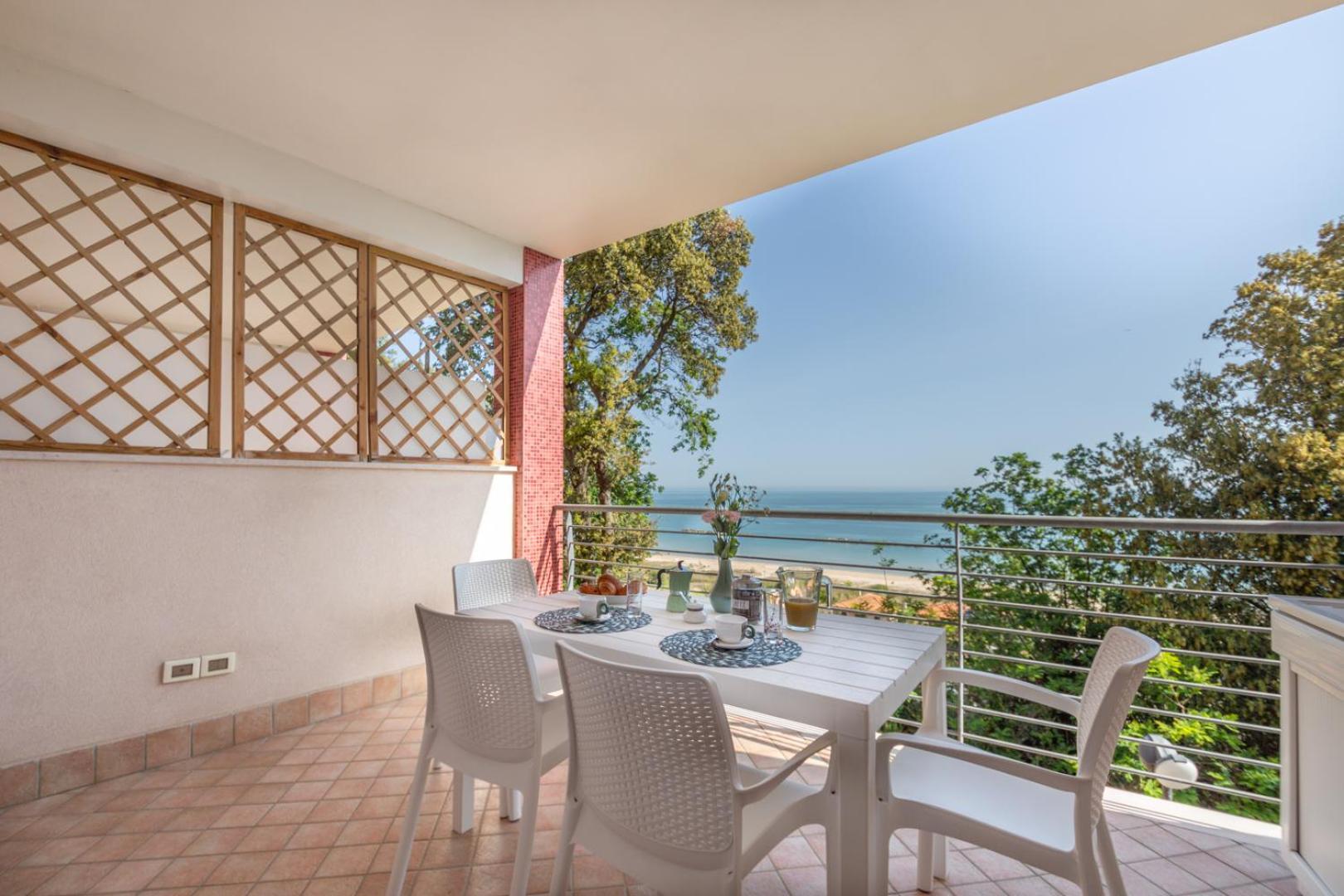 Abruzzodamare Amazing Apartments With Romantic Sea View Франкавила ал Маре Екстериор снимка